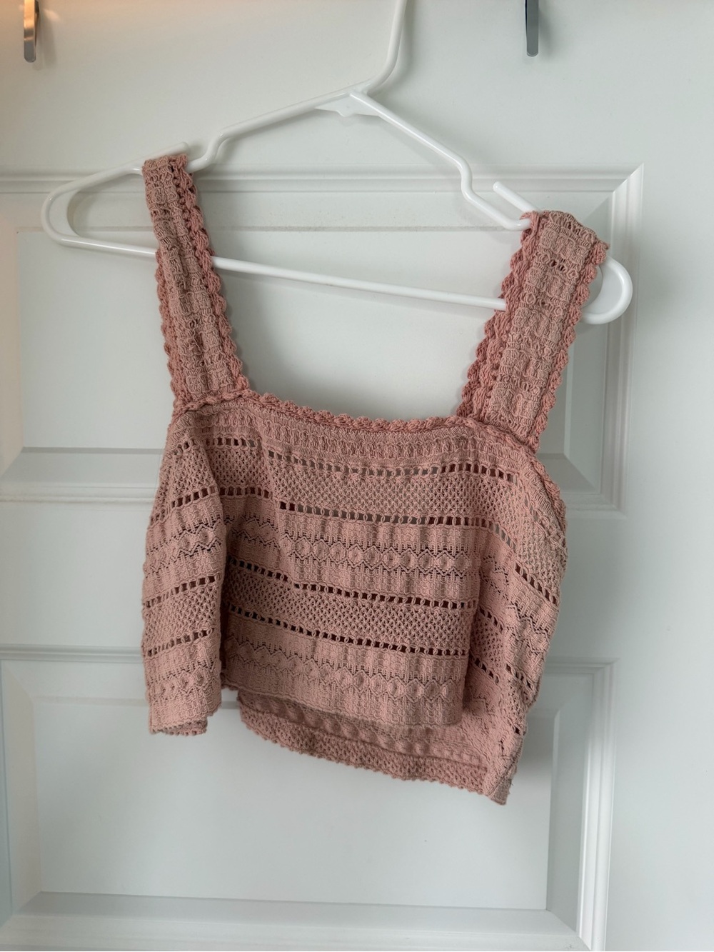 Women's Crochet Square Neck Crop Camisole - Blush